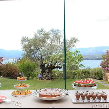 Casadelmar Hotel